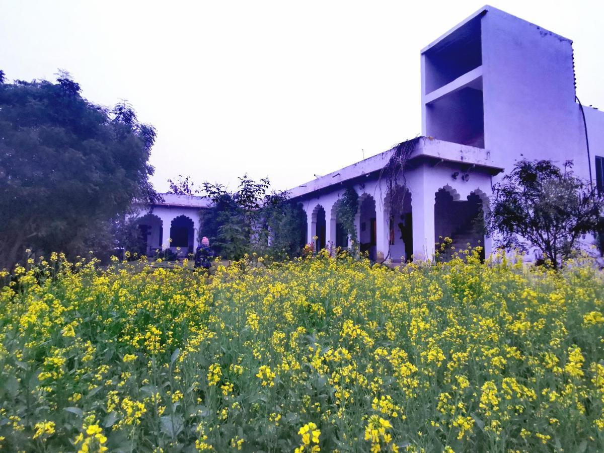 Appartamento Royal Farm Bharatpur Esterno foto
