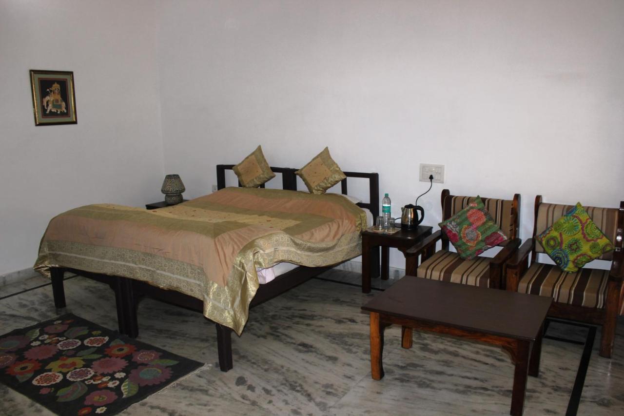 Appartamento Royal Farm Bharatpur Esterno foto